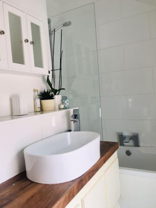 Spacious Victorian Townhouse With Cathedral Views Lincoln Luaran gambar