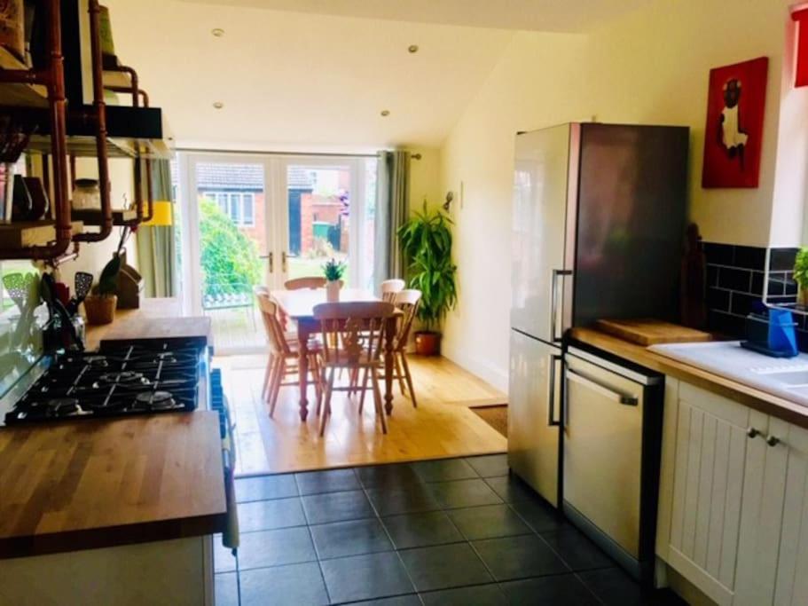 Spacious Victorian Townhouse With Cathedral Views Lincoln Luaran gambar